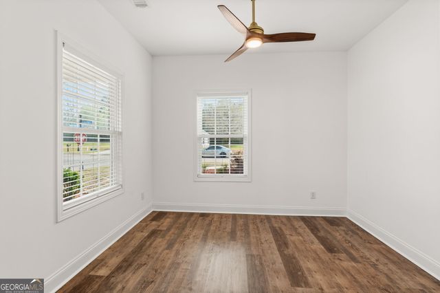 145 Fairway Oaks Drive, Perry, GA 31069