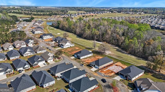 145 Fairway Oaks Drive, Perry, GA 31069