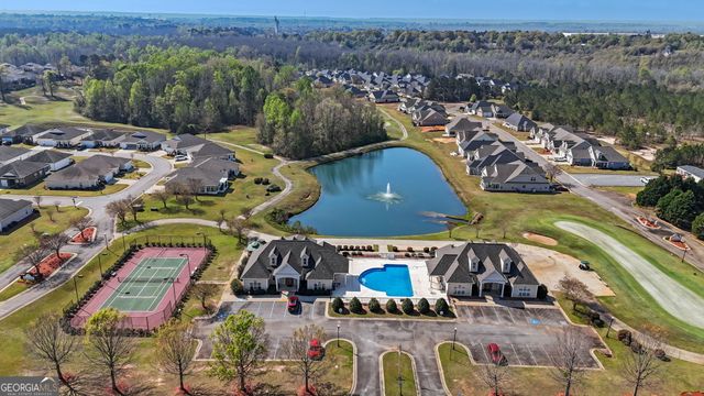 145 Fairway Oaks Drive, Perry, GA 31069