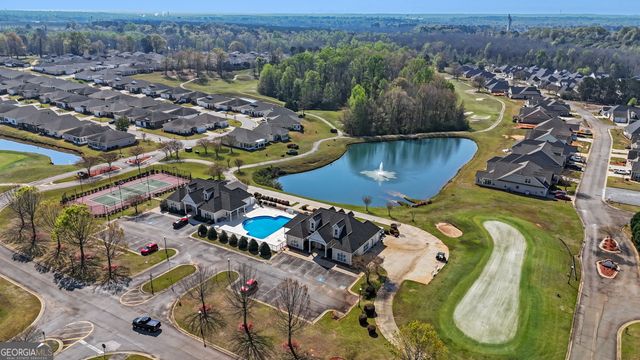 145 Fairway Oaks Drive, Perry, GA 31069