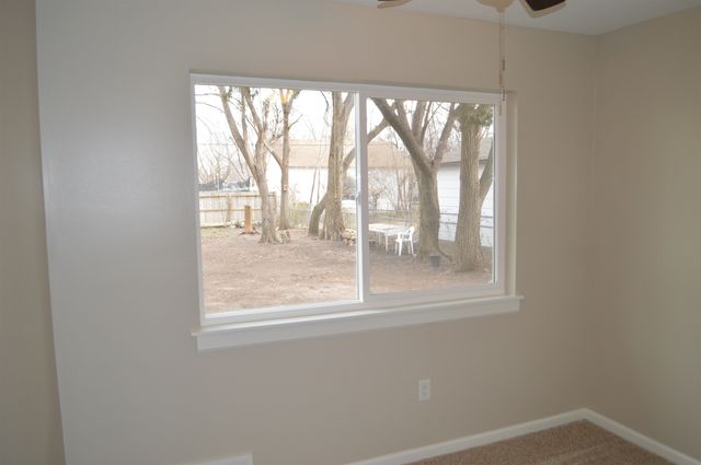 3326 S Fern St, Wichita, KS 67217