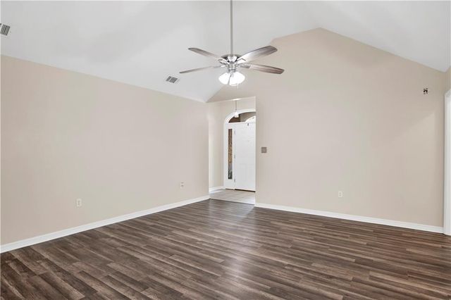 5181 Southern Oaks Trail, Grand Bay, AL 36541