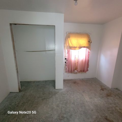 8344 S Blackstone Avenue, Chicago, IL 60619