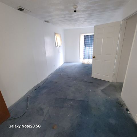 8344 S Blackstone Avenue, Chicago, IL 60619