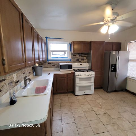 8344 S Blackstone Avenue, Chicago, IL 60619