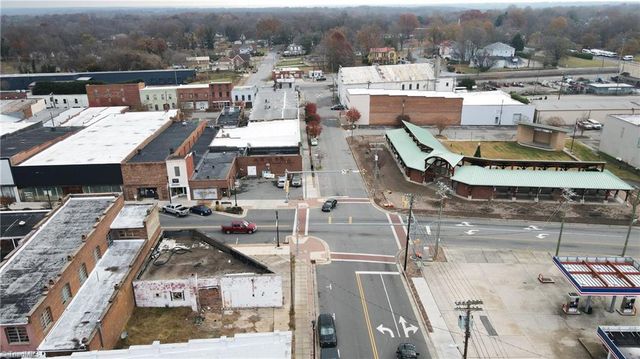 240 Scales Street, Reidsville, NC 27320