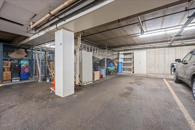 1103 N Mill Street 111, Naperville, IL 60563