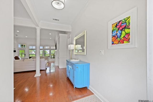 6182 Breeze Point Dr, Gonzales, LA 70737