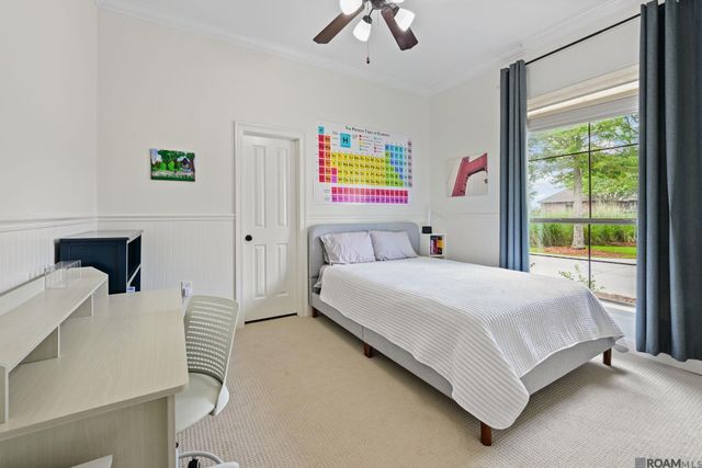 6182 Breeze Point Dr, Gonzales, LA 70737