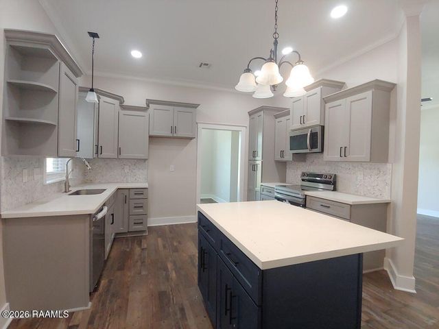 422 E Magnolia Street, Abbeville, LA 70510