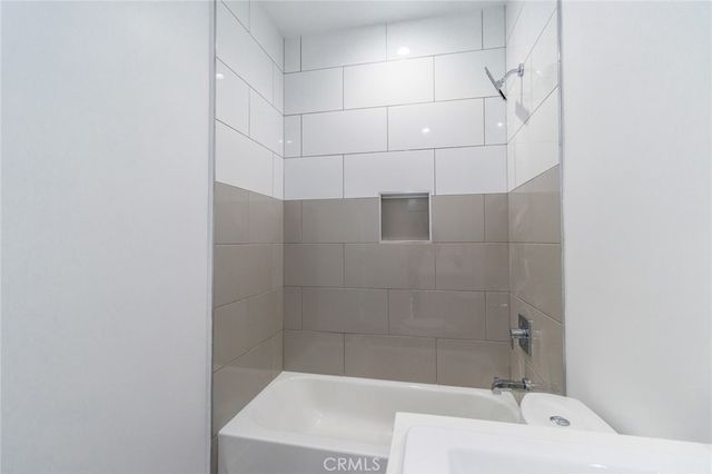5142 Riverton, North Hollywood, CA 91601