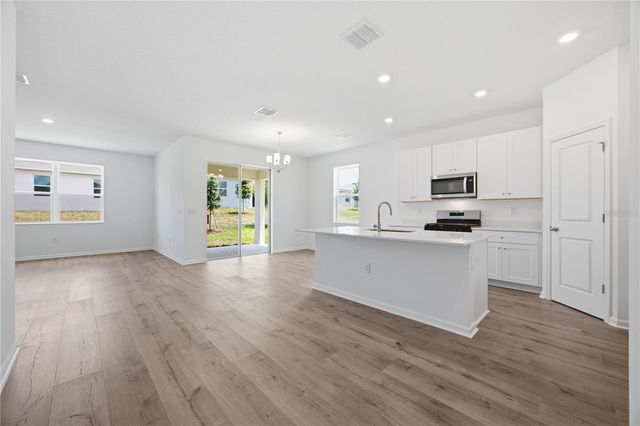 5715 HIAWASSEE ROAD, Okahumpka, FL 34762
