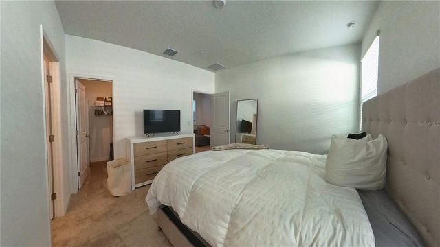 554 ORIENT AVENUE, Debary, FL 32713