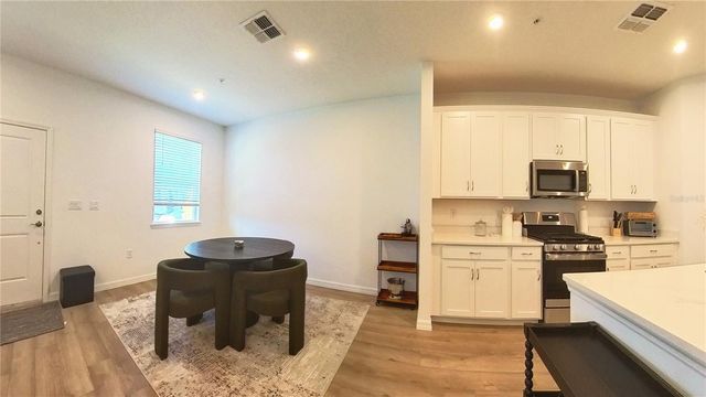 554 ORIENT AVENUE, Debary, FL 32713