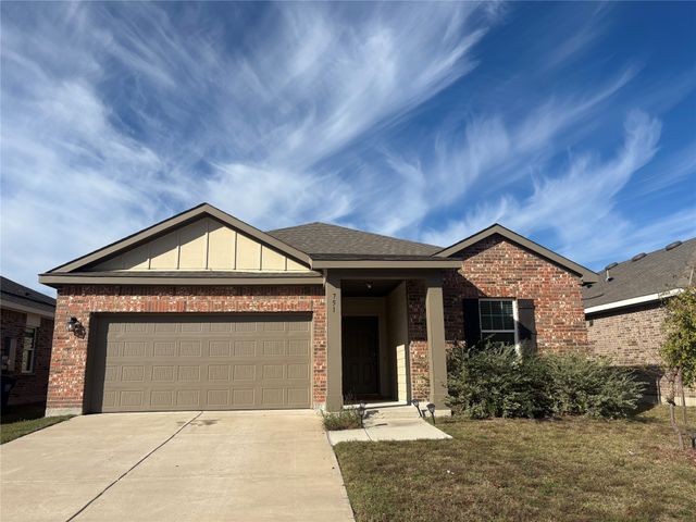 751 Camden dr, Lavon, TX 75166