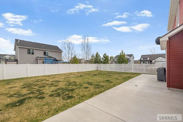 830 S 2315 W, Rexburg, ID 83440