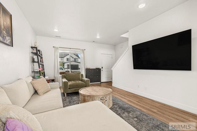 830 S 2315 W, Rexburg, ID 83440