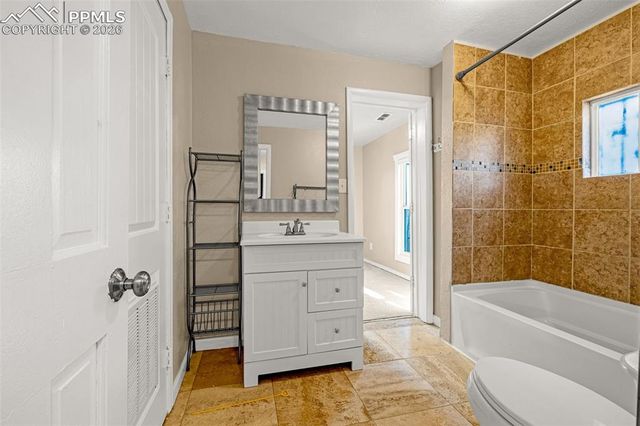 3120 W Colorado Avenue, Colorado Springs, CO 80904