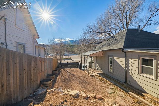 3120 W Colorado Avenue, Colorado Springs, CO 80904
