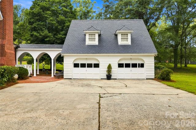 209 Labans Lane, Lincolnton, NC 28092