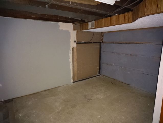 5541 W Grace Street, Chicago, IL 60641