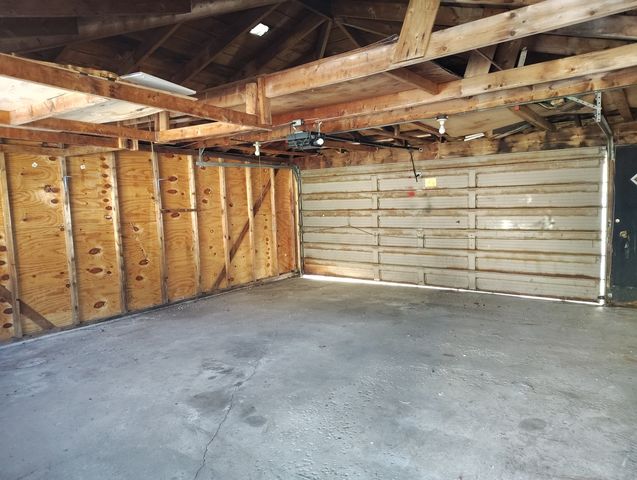 5541 W Grace Street, Chicago, IL 60641