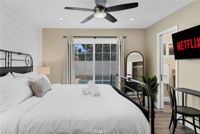 1216 E Clifpark Way, Anaheim, CA 92805