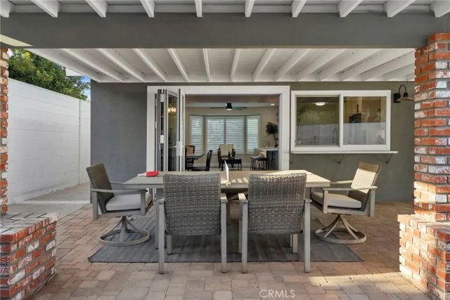 1216 E Clifpark Way, Anaheim, CA 92805