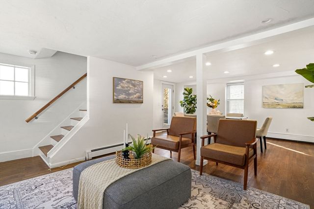 12 Sassamon St, Canton, MA 02021