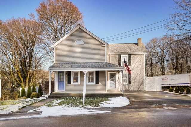 12 Sassamon St, Canton, MA 02021