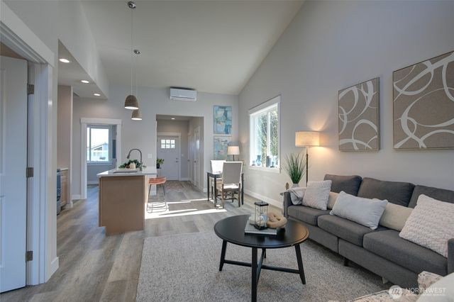 413 Trustee Street SW, Ocean Shores, WA 98569