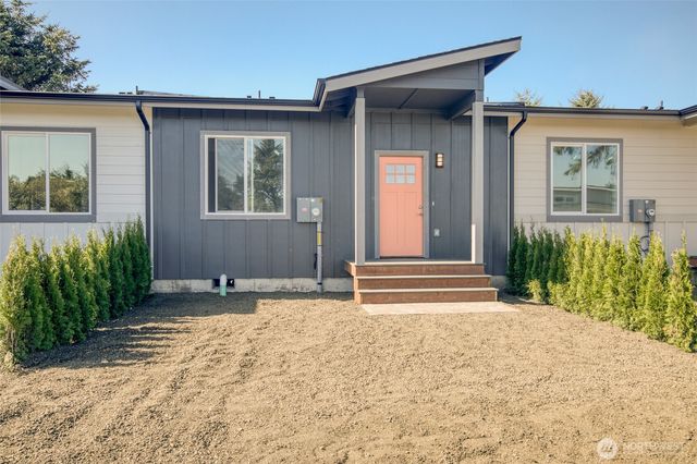 413 Trustee Street SW, Ocean Shores, WA 98569