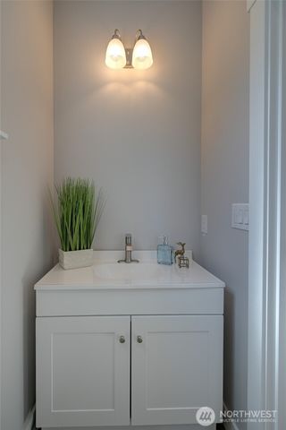 413 Trustee Street SW, Ocean Shores, WA 98569