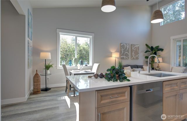 413 Trustee Street SW, Ocean Shores, WA 98569