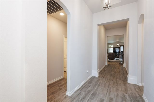 7718 Iron Man Dr, Corpus Christi, TX 78414
