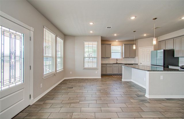 1705 Bayway Drive, Seabrook, TX 77586
