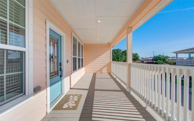 1705 Bayway Drive, Seabrook, TX 77586