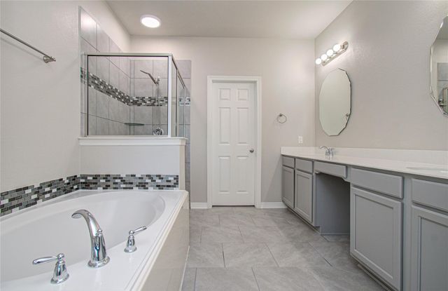 1705 Bayway Drive, Seabrook, TX 77586