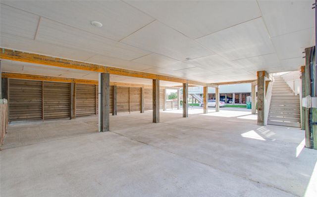 1705 Bayway Drive, Seabrook, TX 77586