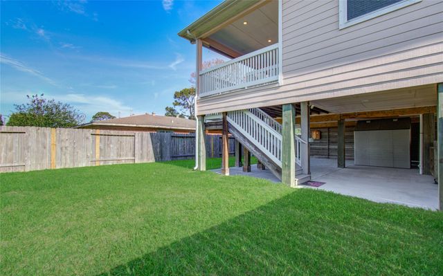 1705 Bayway Drive, Seabrook, TX 77586