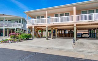 1705 Bayway Drive, Seabrook, TX 77586