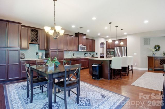 8306 Early Bird Way, Charlotte, NC 28227