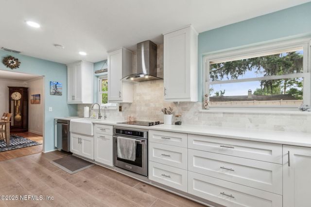 3639 DARNALL Place, Jacksonville, FL 32217