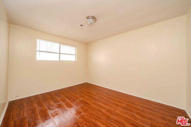 926 Fedora Street, Los Angeles, CA 90006