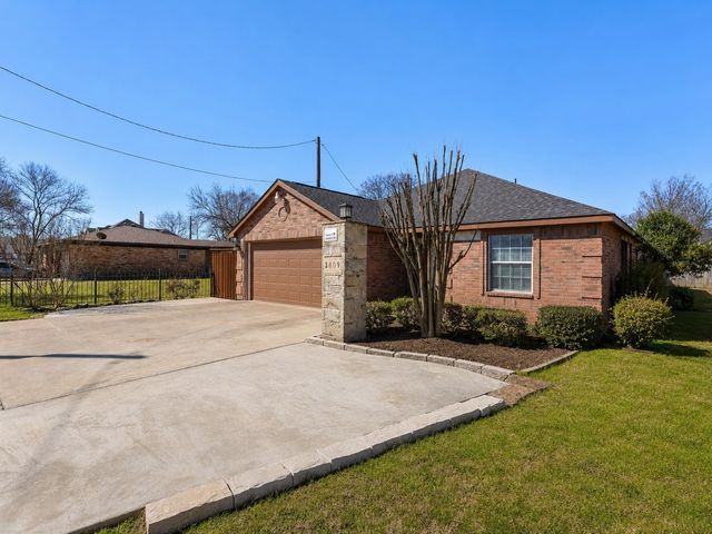 3809 S Peachtree Road, Balch Springs, TX 75180