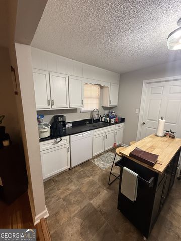 109 Pointe South Drive, Hinesville, GA 31313