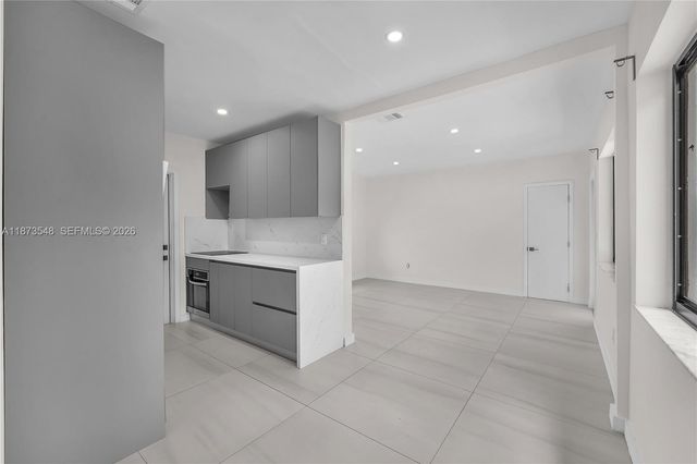 621 SW 33rd Avenue, Miami, FL 33135