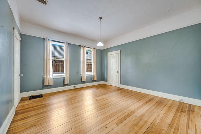 506 11TH Street NW, Albuquerque, NM 87102