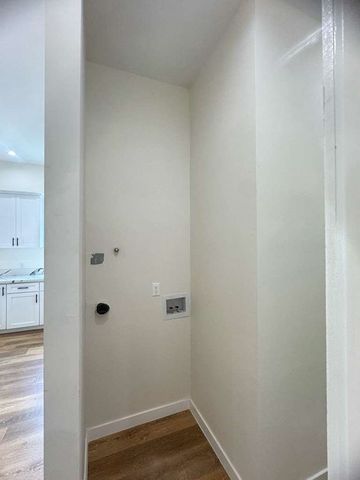 1475 E 57TH ST, Los Angeles, CA 90011