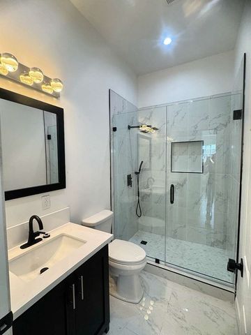 1475 E 57TH ST, Los Angeles, CA 90011